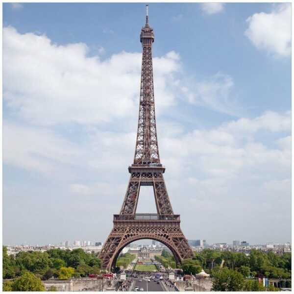 Wallario Möbelfolie Eiffelturm in Paris