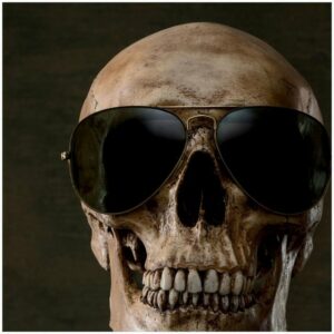 Wallario Möbelfolie Totenschädel mit cooler Sonnenbrille