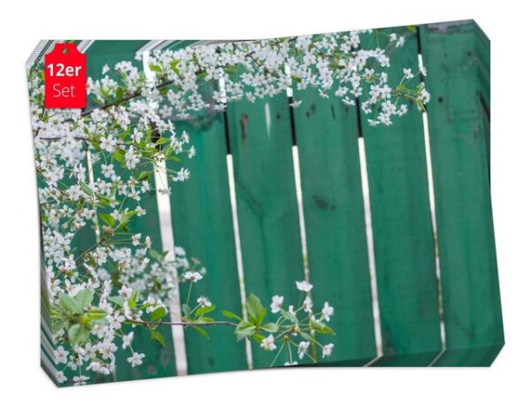 Platzset, Tischset Frühling, Ostern & Blumen - Weiße Blüten vor grünem Holz, Tischsetmacher, (aus Naturpapier in Aufbewahrungsmappe für tolles Ambiente, 12-St., 44 x 32 cm / grün-weiß), Tischdeko Made in Germany